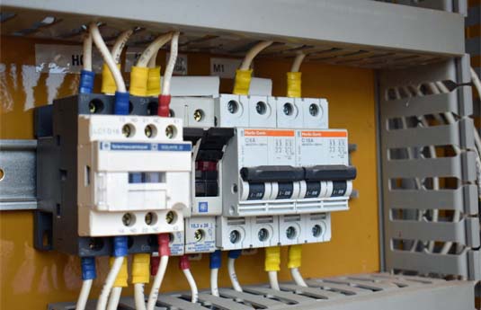 Circuit Breaker Buyers Colorado